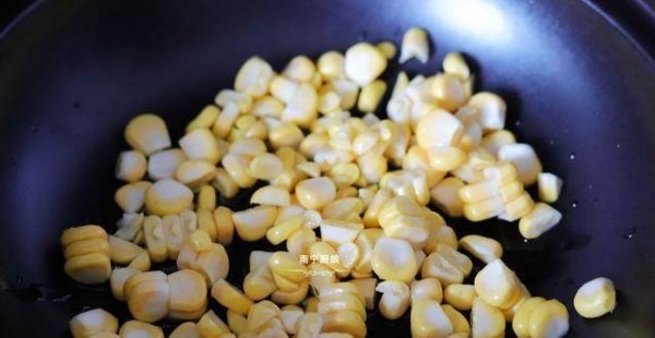 玉米粒豆腐羹-玉米豆腐羹的做法4