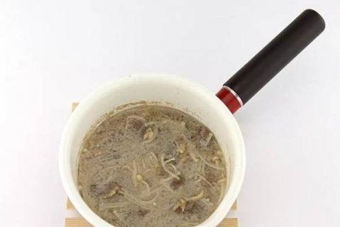 金针菇焖肥牛怎么做-金针菇焖肥牛的做法5