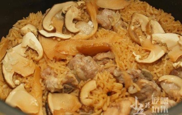 松茸焖饭要一起煮吗-松茸焖饭的做法8