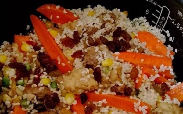 羊肉抓饭放什么调料-羊肉抓饭的正宗做法5
