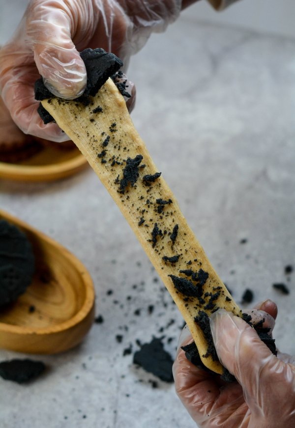 竹炭牛轧饼干好吃吗-竹炭牛轧饼干的做法9