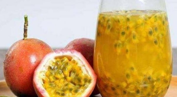 百香果里的黑籽能不能吃-百香果的黑籽可以吃吗2