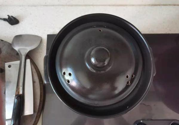 鸡脚瘦肉苹果汤的做法-苹果瘦肉鸡脚汤功效7