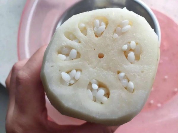 红糖糯米藕用什么藕-红糖糯米藕的正宗做法4