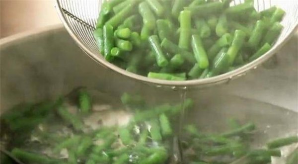 花生米新做法-花生米新吃法5