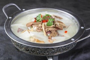 冬天如何炖羊肉-冬天炖羊肉的窍门是什么4