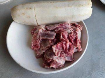 冬天如何炖羊肉-冬天炖羊肉的窍门是什么9