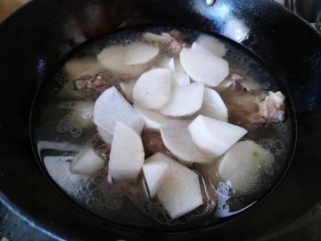冬天如何炖羊肉-冬天炖羊肉的窍门是什么11