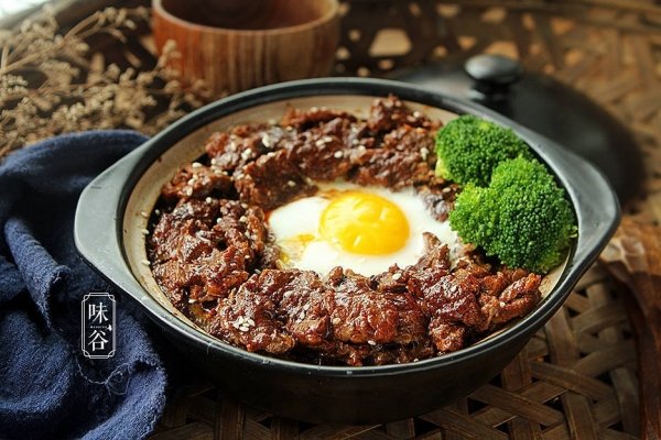 冬天懒人焖饭怎么做-适合懒人的焖饭食谱10