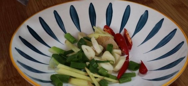 牛肉怎么做才鲜嫩好吃-小炒牛肉的做法4