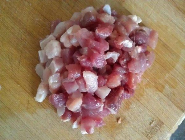大葱肉包馅料怎么做-大葱肉包的正确做法窍门3