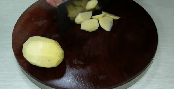 土豆豆角焖饭怎么做-土豆豆角焖饭电饭煲做法3