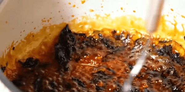 自制焦糖奶茶做法怎么做-自制焦糖奶茶的做法3