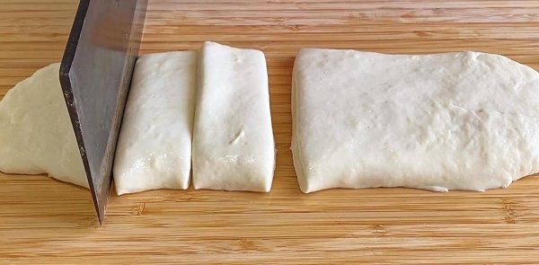 葱油饼怎么和面做又软又好吃窍门-葱油饼的家常做法6