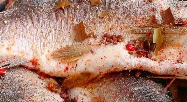 腊鱼怎样腌制才不会臭-腊鱼腌制方法8