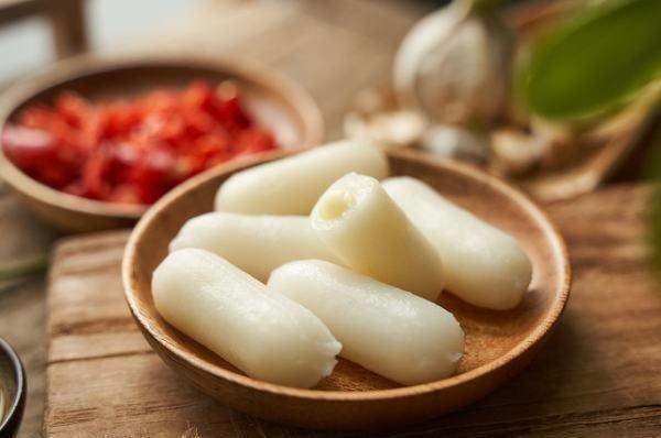 炒年糕怎么做好吃又简单-炒年糕的做法1