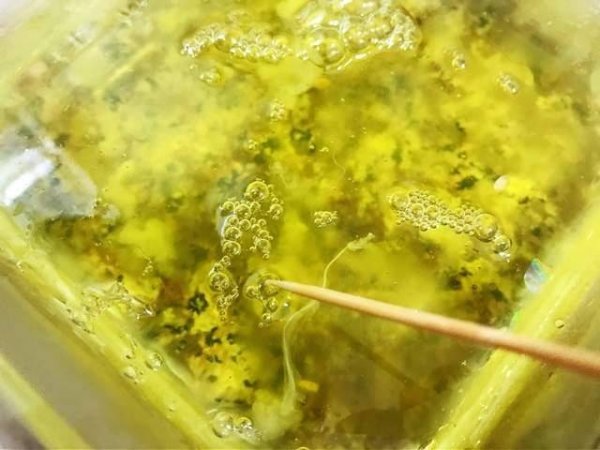 卤鸡蛋干子怎么做-卤鸡蛋干的做法5