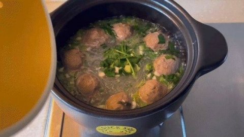 牛肉丸怎么煮好吃-牛肉丸粉丝汤的家常做法1