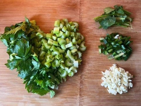 牛肉丸怎么煮好吃-牛肉丸粉丝汤的家常做法3