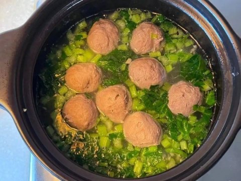牛肉丸怎么煮好吃-牛肉丸粉丝汤的家常做法5