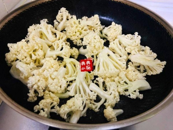 培根花菜怎么做好吃-培根花菜的做法4