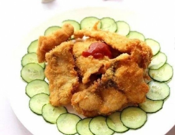 香酥鱼片怎么做不回潮-香酥鱼片的做法1