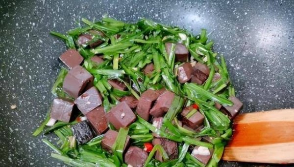 春天犯困是什么原因-吃什么食物能缓解春困9