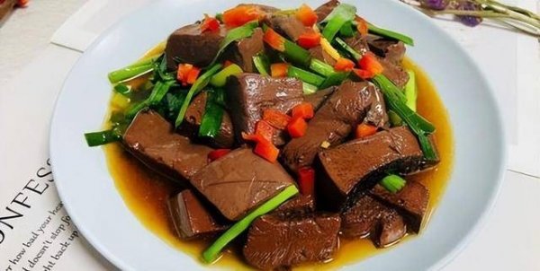 春天犯困是什么原因-吃什...
