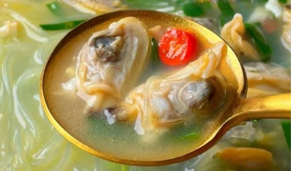 适合春季食用的家常汤-蛤蜊韭菜鸡蛋粉丝汤12