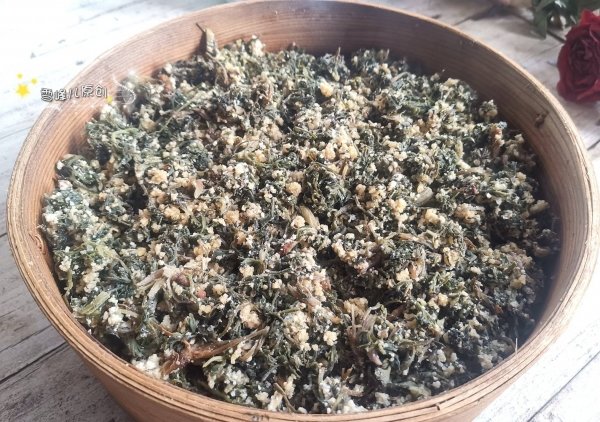 地里长出的抗生素是什么-白蒿的做法和功效10