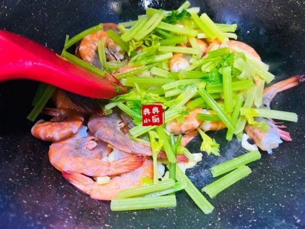 家常炒大虾-家常炒大虾的简单做法5