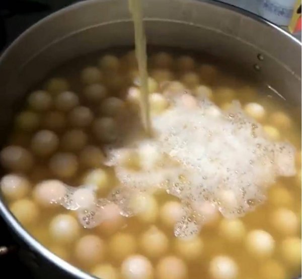 童子尿煮鸡蛋哪里的特产-童子尿煮蛋的功效和作用1