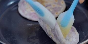 紫薯饼怎么做才松软-网红紫薯饼的做法14