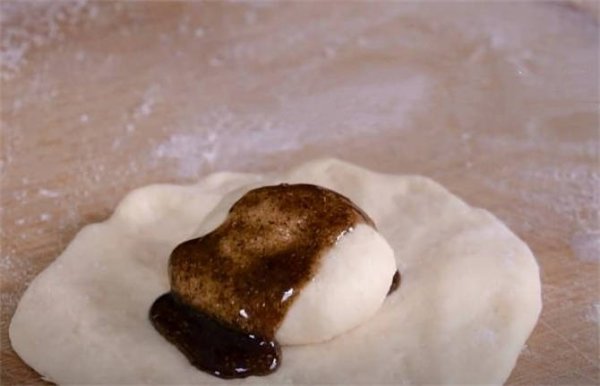 自制吊炉烧饼怎么做-自制吊炉烧饼的做法5