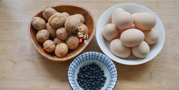 核桃蛋怎么做-立夏核桃蛋的做法2