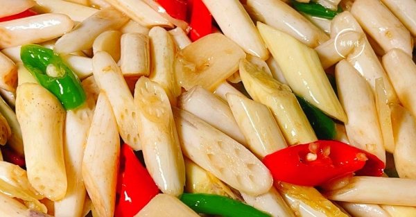 藕带怎么做好吃-酸辣藕带的做法7