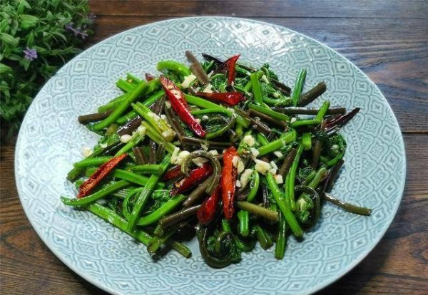 蒜蓉炒猴腿菜怎么做-猴腿...