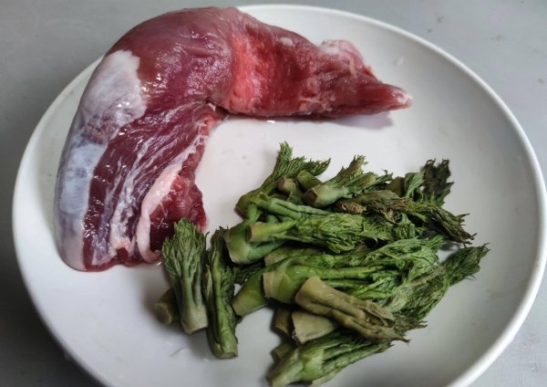 小满气节能吃的山野菜有哪些-小满吃野菜2
