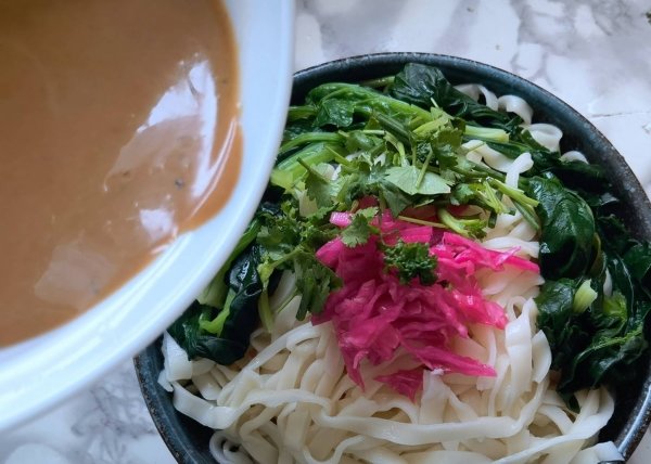 麻汁拌面的麻汁怎么调-麻汁拌面的制作方法6