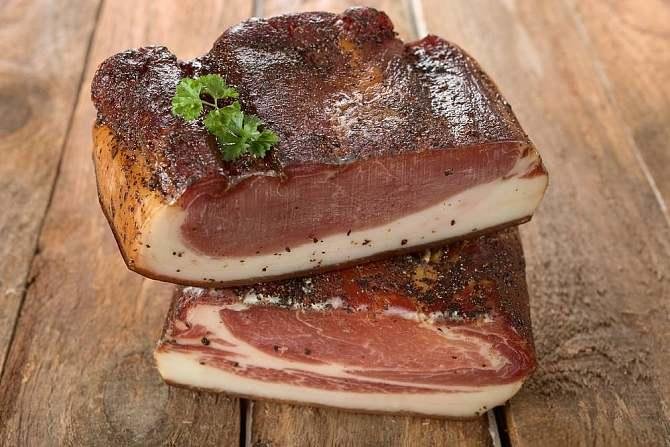 怎样做好吃的熏肉？