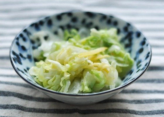 包包菜丝怎么炒好吃